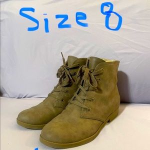 Size 8 Francesca’s Combat Boots, Fall Booties